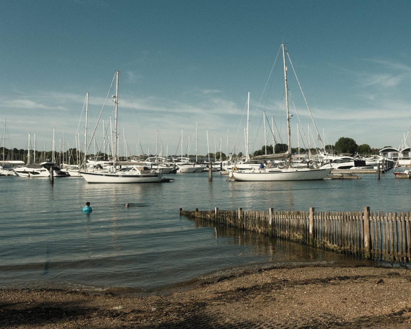 Karmachroma, a Mellow Lo-Fi Classic Chrome