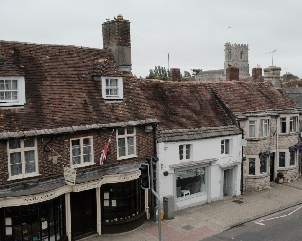 Chromium 44, a Muted Classic&nbsp;Chrome