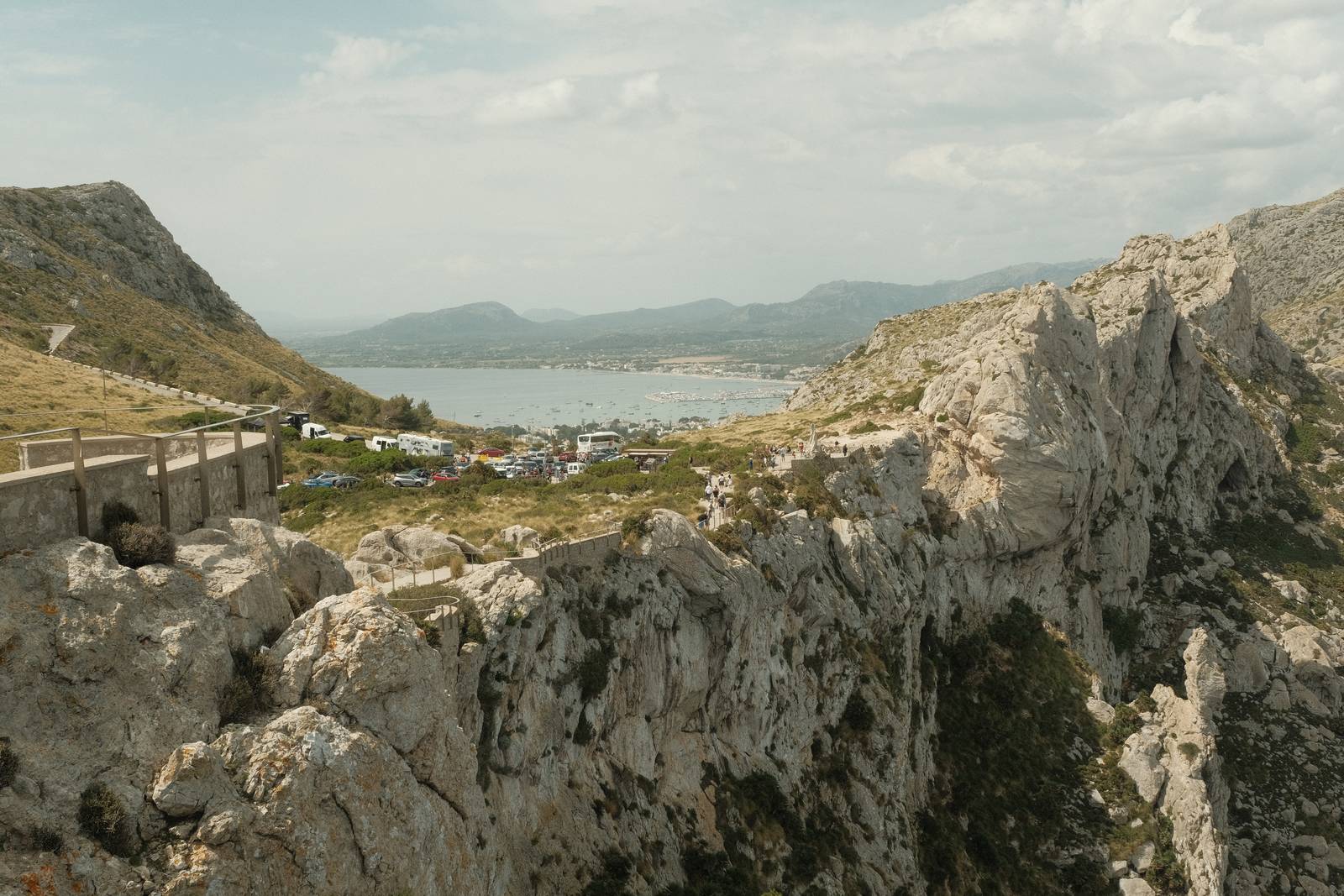 Cinematic Chrome film recipe sample photo