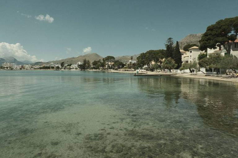 Arthouse Bleach, Faded Colour Film Recipe – Film Recipes for Fujifilm ...