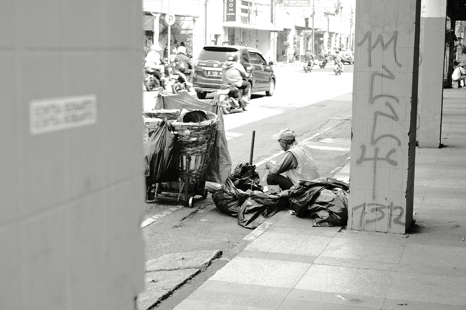 Daido Moriyama film recipe photo by Henry Indo